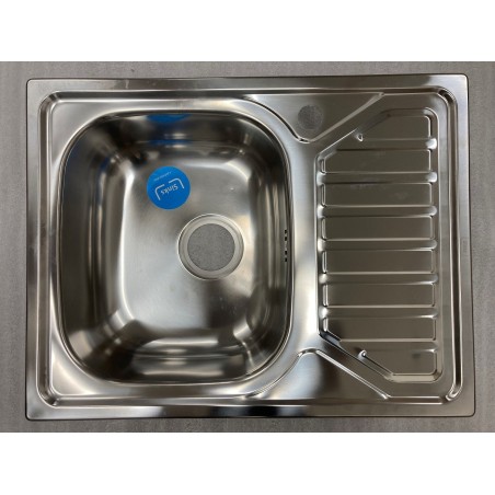 Kuchyňský dřez Sinks Okio 650 V 0,6 mm leštěný - II. JAKOST - OTVOR - DŮLEK NA DNĚ VANY - VÝPRODEJ